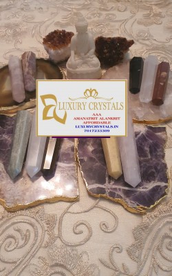 REIKI HEALING CRYSTALS